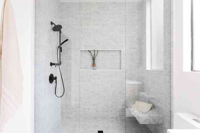 Scandinavian bathroom with gray tones